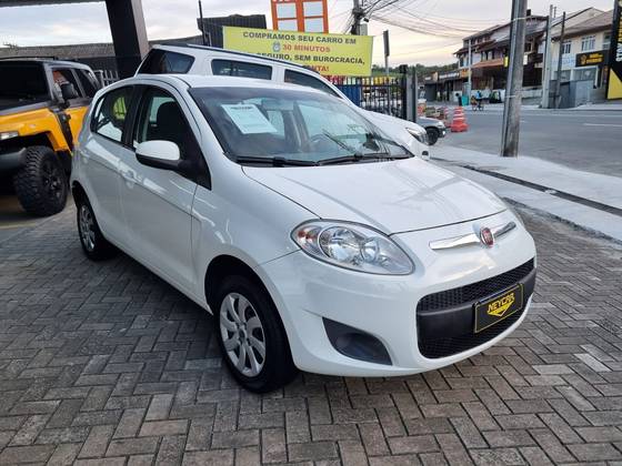 FIAT PALIO 1.0 MPI ATTRACTIVE 8V FLEX 4P MANUAL FIAT PALIO 1.0 MPI ATTRACTIVE 8V FLEX 4P MANUAL